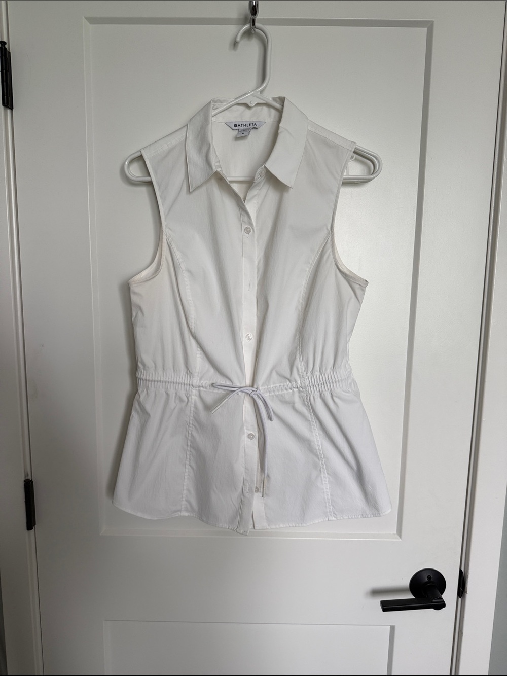 Athleta White Sleeveless Button-Down Drawstring Waist Top